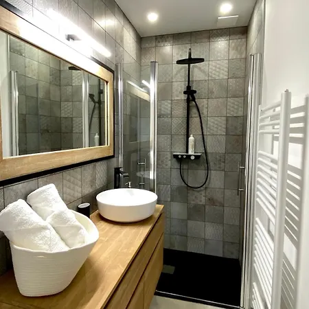 Id-home Tour De Bretagne דירה